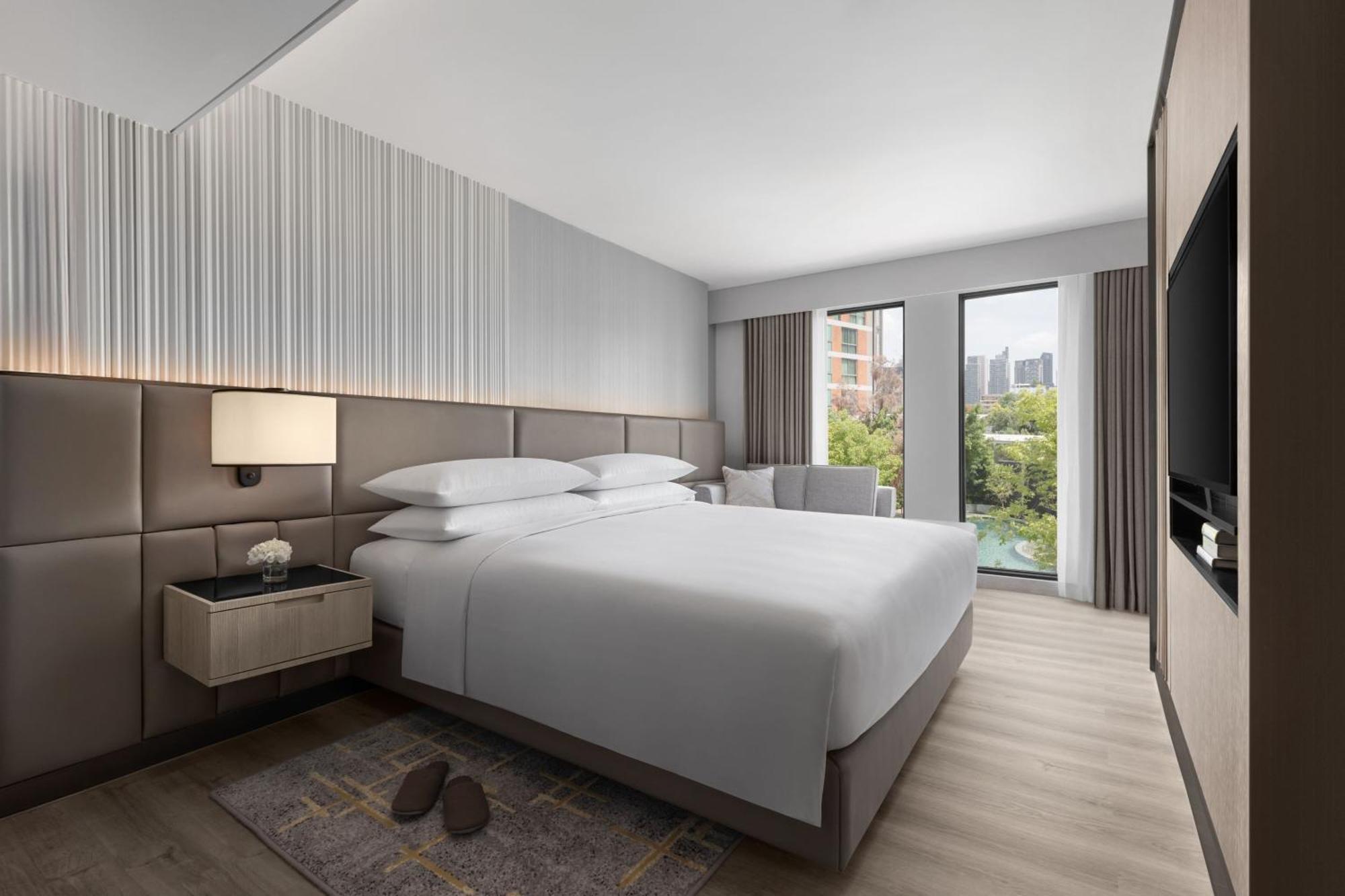 Marriott Executive Apartments, Bangkok Townhall Sukhumvit Exterior photo