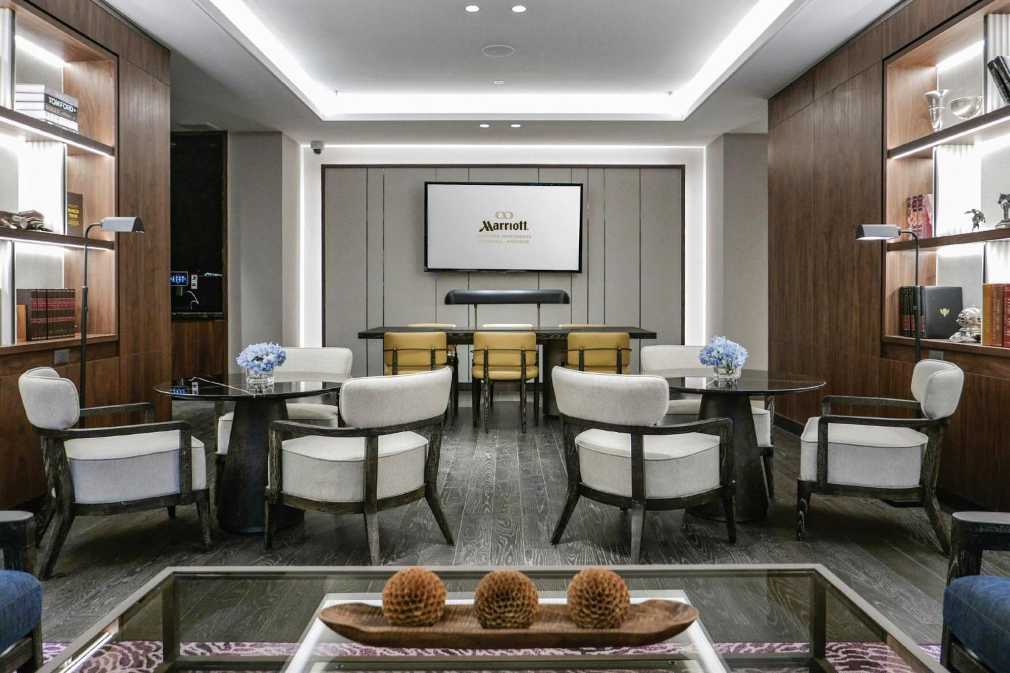 Marriott Executive Apartments, Bangkok Townhall Sukhumvit Exterior photo